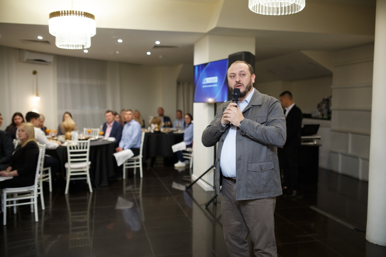 massbook.ru-1043-min.jpg massbook.ru-1043-min.jpg